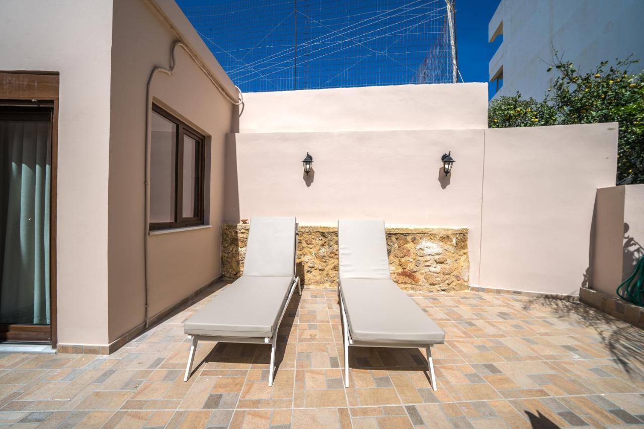 Iro City And Beach Boutique Homes 干尼亞 外观 照片