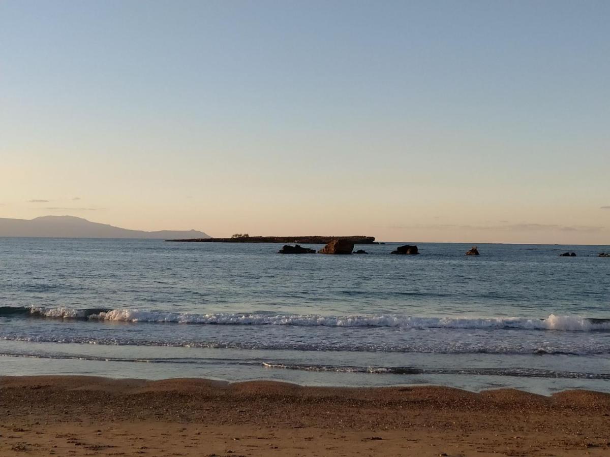 Iro City And Beach Boutique Homes 干尼亞 外观 照片